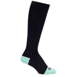 NWT Motif Compression Socks
